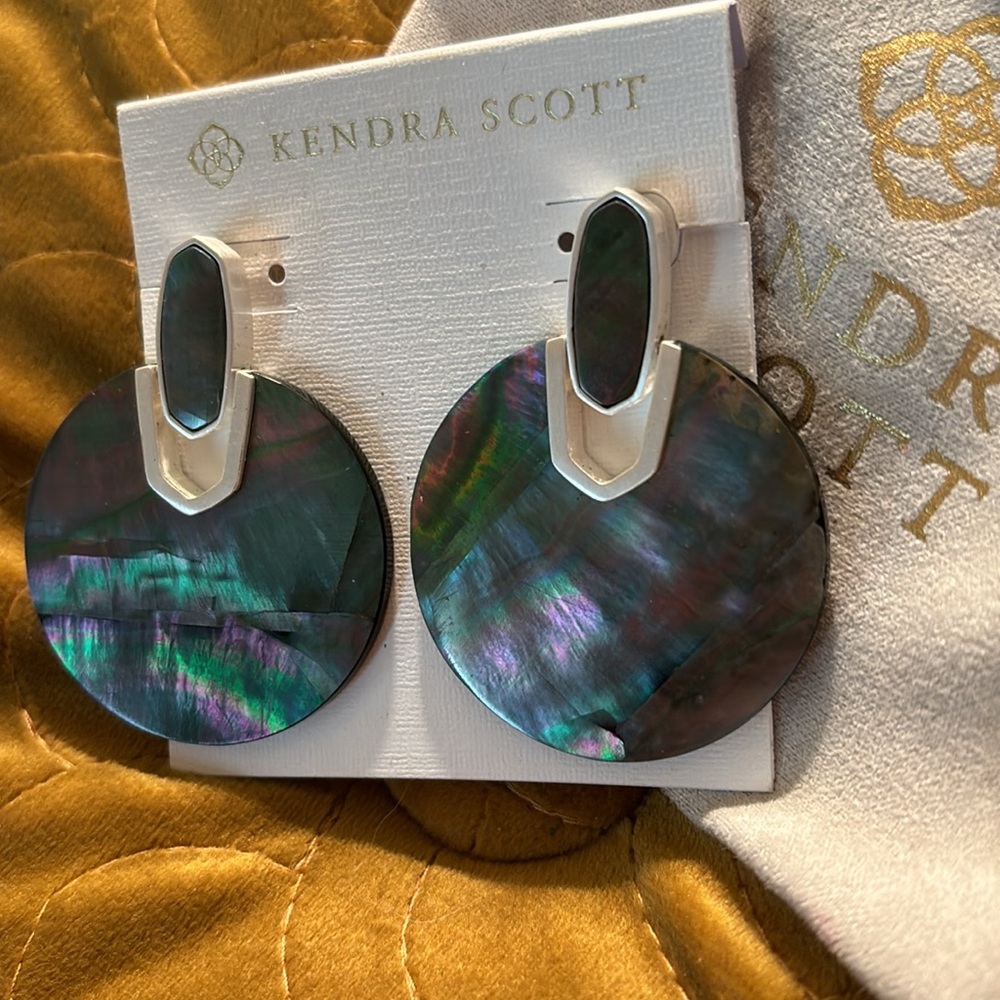 Kendra Scott